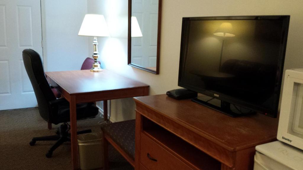 Redwood Motor Inn Brandon Buitenkant foto