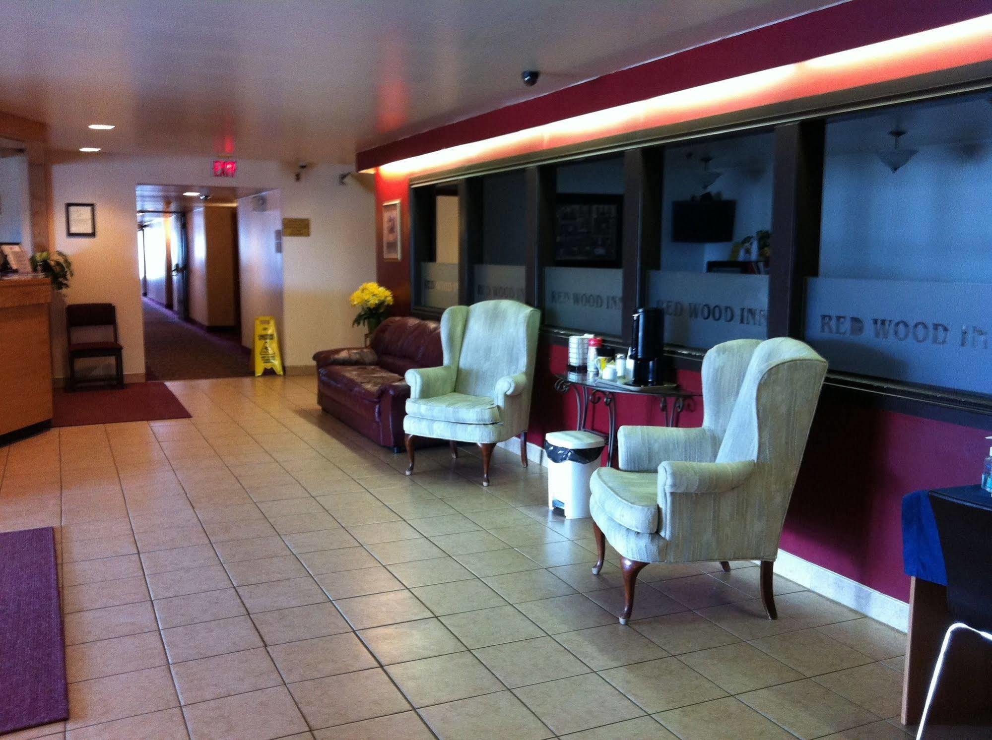 Redwood Motor Inn Brandon Buitenkant foto