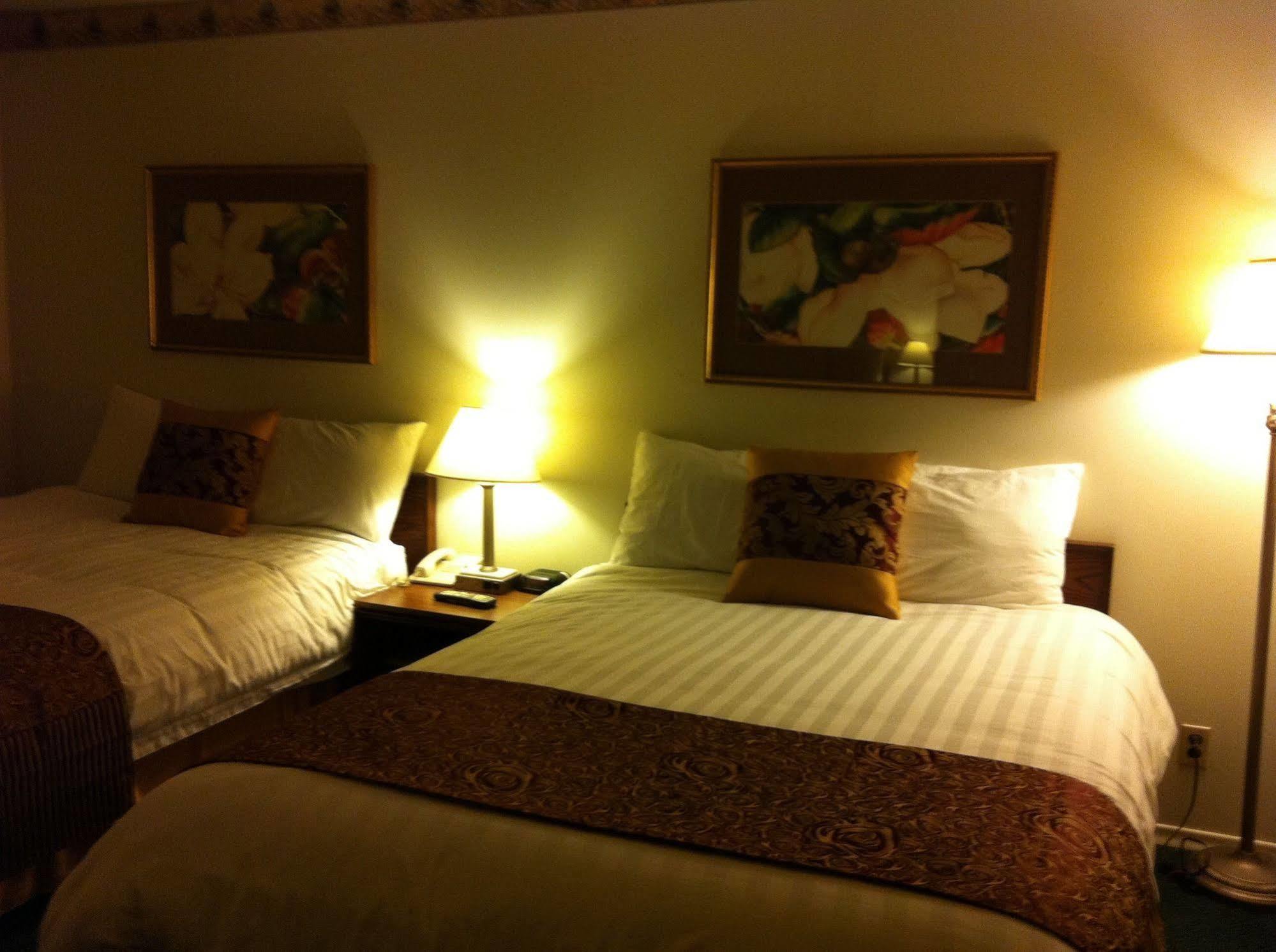Redwood Motor Inn Brandon Buitenkant foto
